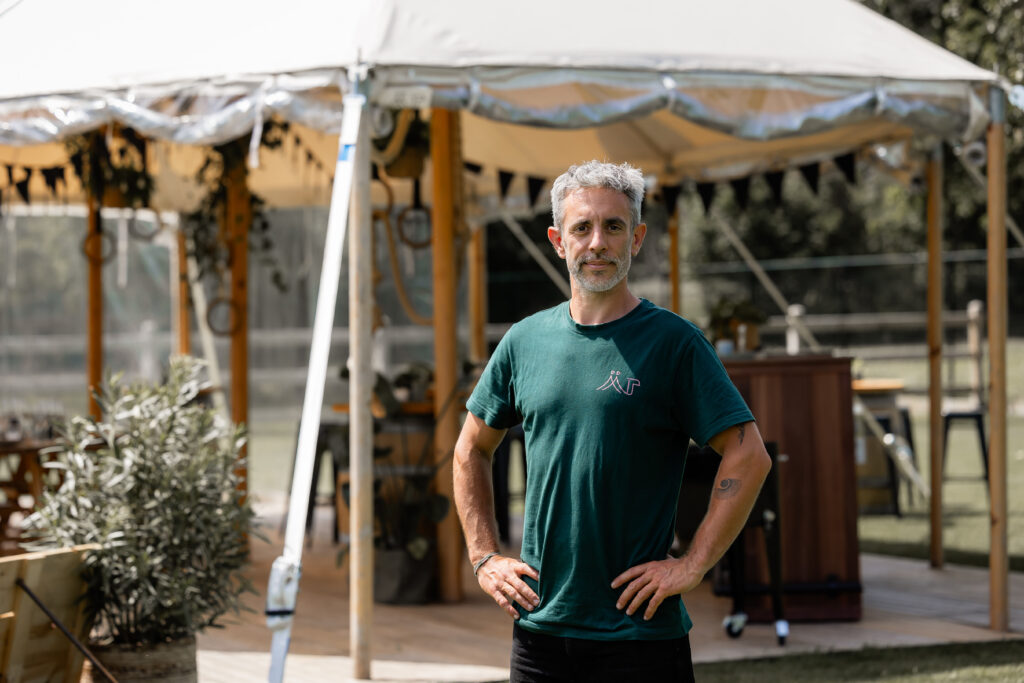 Toon, de eigenaar van Kameel Op Sletsen