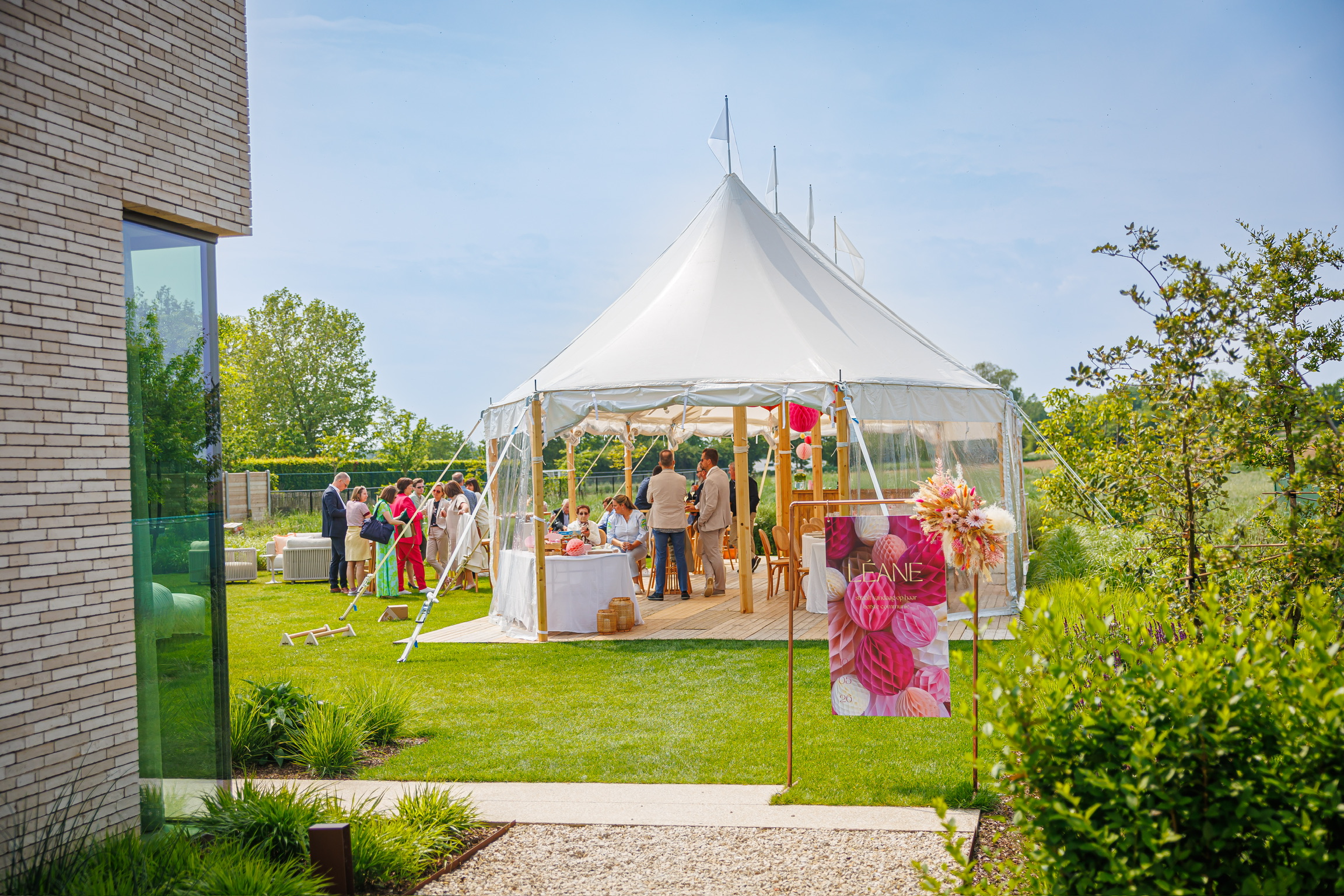 Communiefeest in een sailclothtent